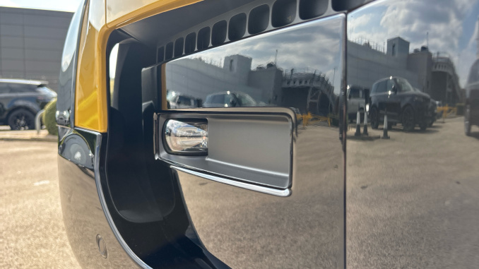 Land Rover Defender 3.0 D350 Trophy Edition Deep Sandglow 110 5dr Auto Diesel Estate - Image 53